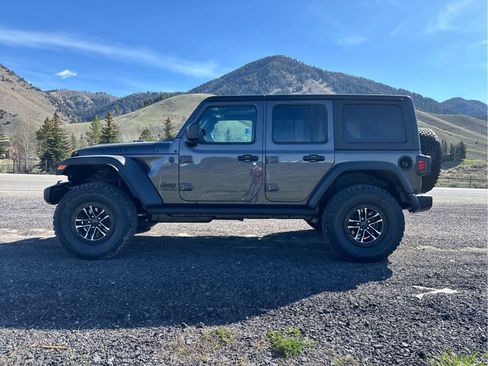 New 2026 Jeep Wrangler Unlimited Sport image 26