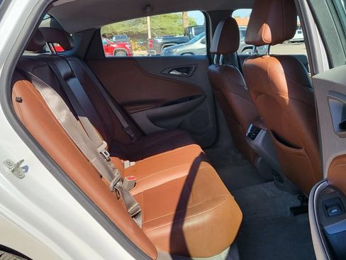Used 2016 Chevrolet Malibu Hybrid w/ Leather Package FWD image 20