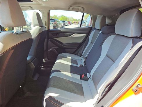 Used 2019 Subaru Crosstrek 2.0i Premium AWD/4WD image 9