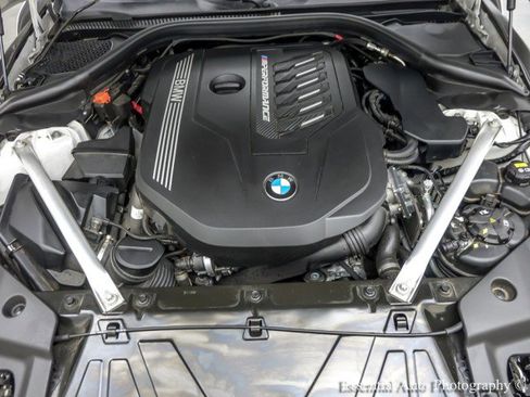 Used 2020 BMW Z4 M40i w/ Executive Package image 26