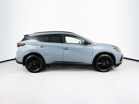 Used 2024 Nissan Murano SV w/ SV Midnight Edition Package image 10