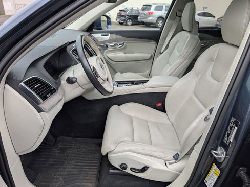 Used 2024 Volvo XC90 T8 Ultimate w/ Protection Package Premier image 10