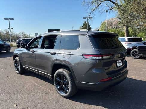 New 2026 Jeep Grand Cherokee L Limited AWD/4WD image 4