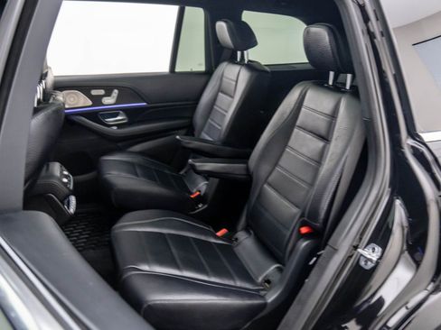 New 2026 Mercedes-Benz GLS 580 4MATIC image 18