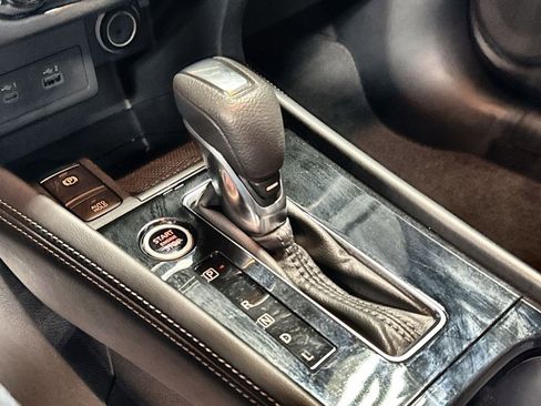 Used 2023 Nissan Kicks SR w/ SR Premium Package image 22