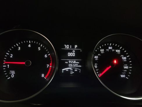 Used 2016 Volkswagen Jetta Sport FWD image 23
