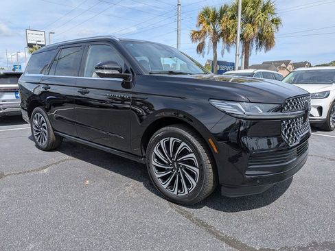 New 2026 Lincoln Navigator Black Label image 2