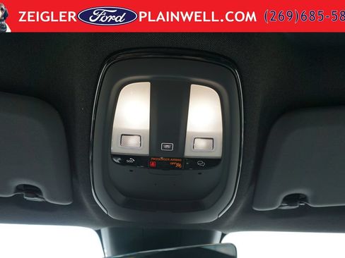 Used 2023 Volvo C40 P8 Recharge Plus AWD/4WD image 32