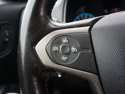 Used 2018 Chevrolet Colorado Z71 AWD/4WD image 7