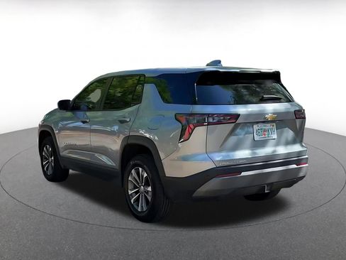 Used 2025 Chevrolet Equinox LT image 11