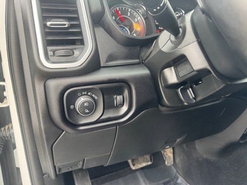 Used 2024 RAM 3500 Big Horn image 14