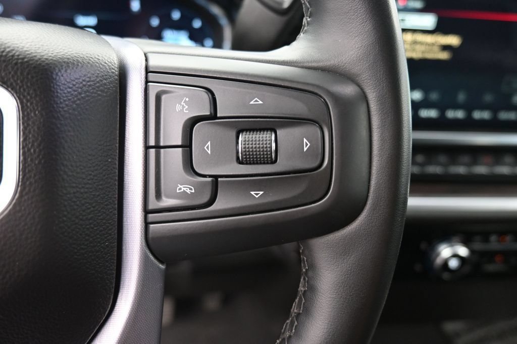 Used 2024 GMC Sierra 1500 SLT AWD/4WD image 21