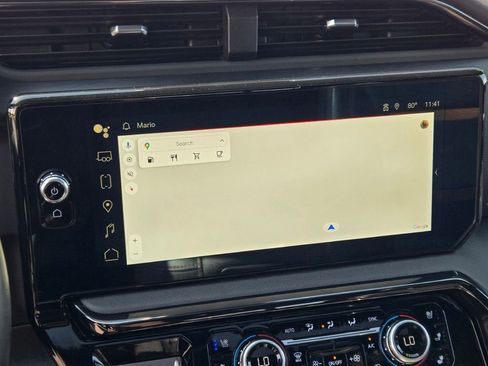 Used 2024 GMC Sierra 1500 AT4 w/ Technology Package image 29