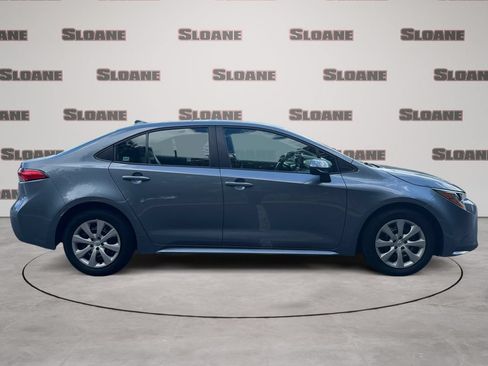 Used 2024 Toyota Corolla LE FWD image 6