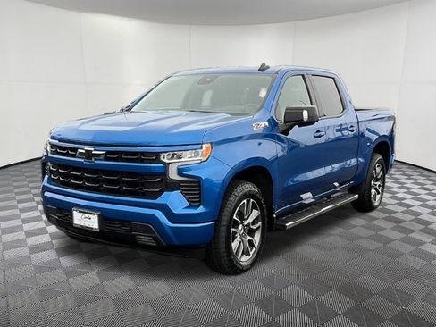 Used 2022 Chevrolet Silverado 1500 RST w/ RST All Star Premium Package image 3