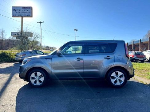 Used 2016 Kia Soul image 8