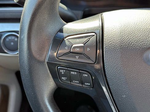 Used 2019 Ford Explorer FWD image 20