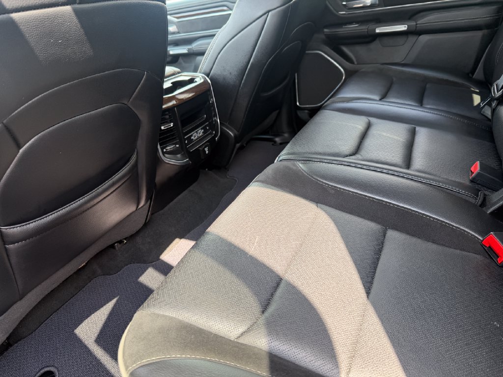 Used 2021 RAM 1500 Laramie AWD/4WD image 21