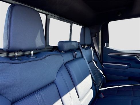 New 2026 Chevrolet Silverado 1500 High Country w/ Technology Package image 33