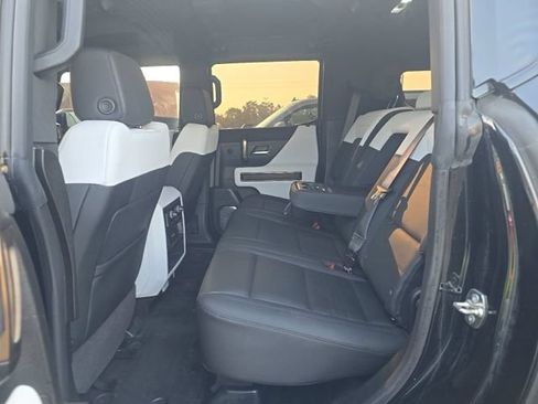 Used 2024 GMC Hummer EV 3X AWD/4WD image 19
