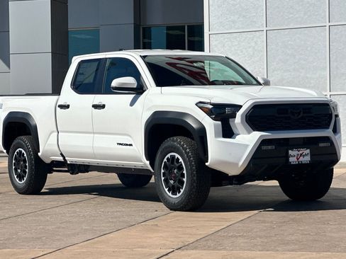 New 2026 Toyota Tacoma TRD Off-Road w/ TRD Off Road Upgrade Package AWD/4WD image 2