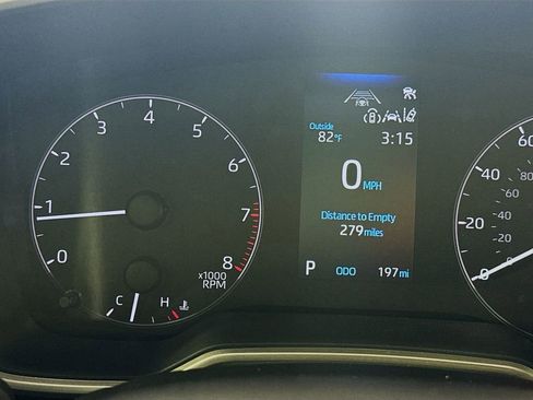 Used 2025 Toyota Corolla SE image 14