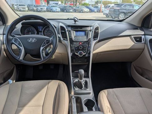 Used 2013 Hyundai Elantra GT FWD image 26