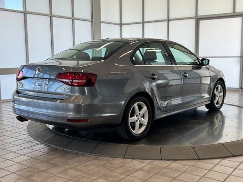 Used 2017 Volkswagen Jetta S FWD image 7