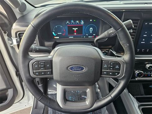 Used 2024 Ford F250 Lariat image 15