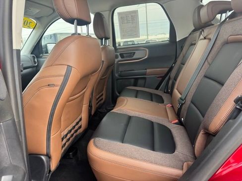 Used 2025 Ford Bronco Sport Outer Banks w/ Outer Banks Tech Package+ image 28