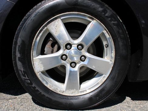 Used 2014 Chevrolet Cruze LT image 18