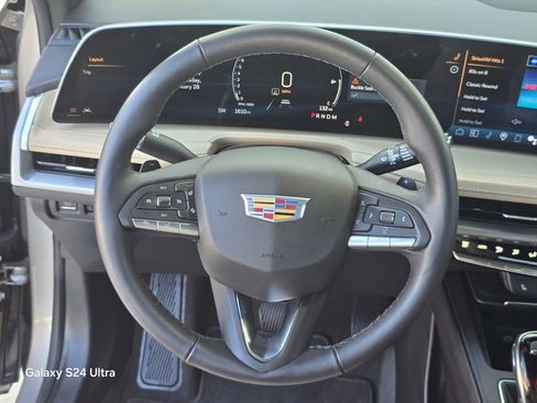 Used 2024 Cadillac XT4 Premium Luxury w/ Cold Weather Package image 21