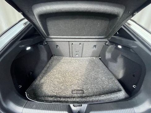 Used 2021 Volkswagen ID.4 Pro S w/ Gradient Package image 26