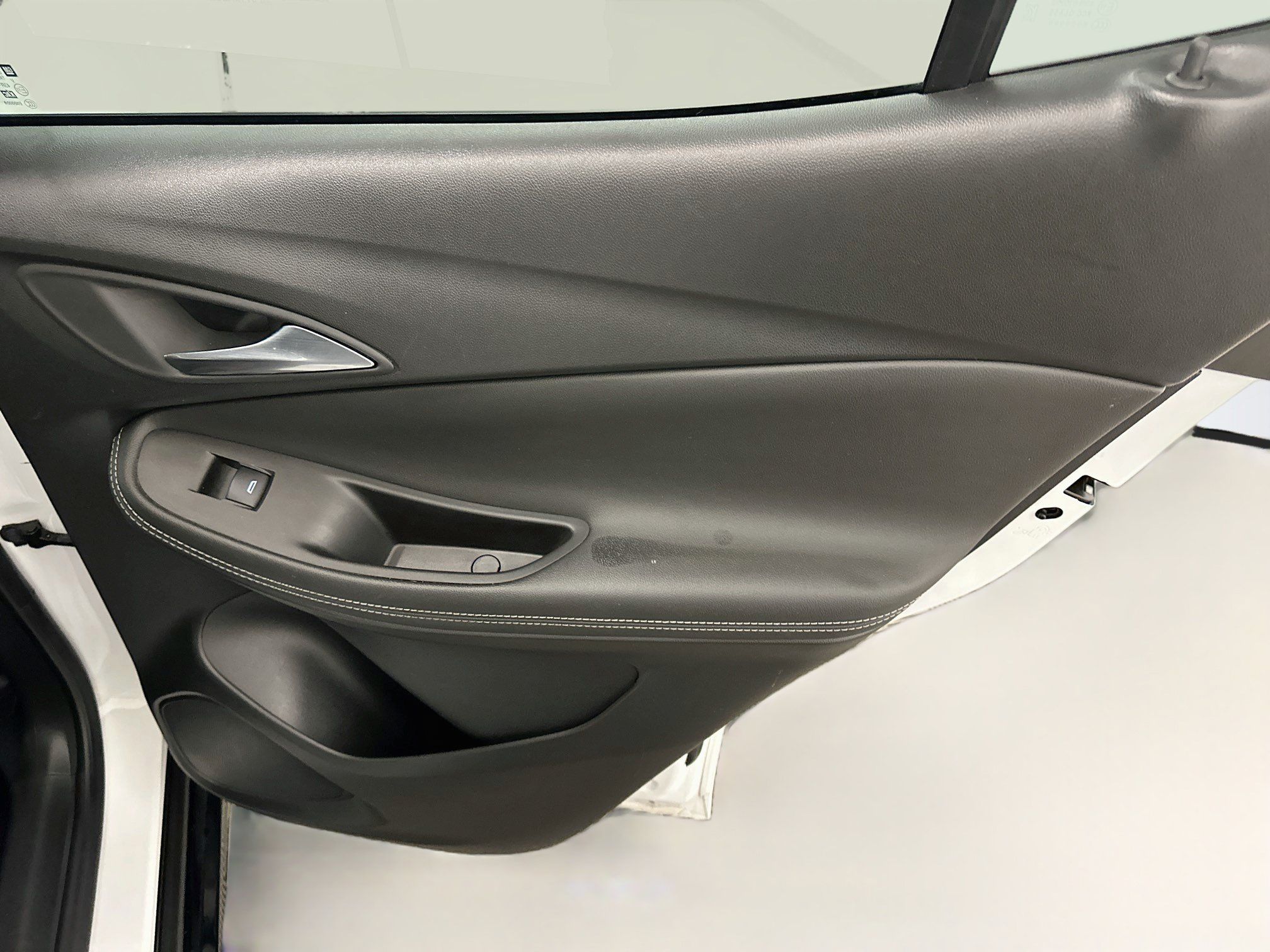 Used 2024 Buick Encore GX Sport Touring AWD/4WD image 30