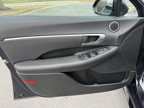Certified 2025 Hyundai Sonata SEL image 12