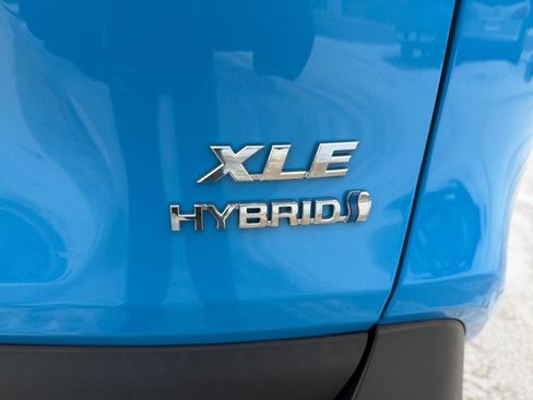 Used 2019 Toyota RAV4 XLE image 38