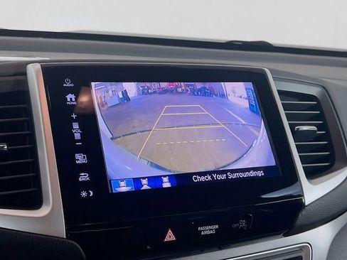 Used 2017 Honda Ridgeline RTL-T image 12