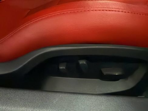 Used 2016 Chevrolet Corvette Z06 w/ 2LZ Preferred Equipment Group RWD image 12