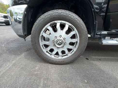 Used 2014 RAM 3500 Big Horn image 31