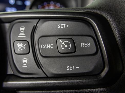 New 2026 Jeep Gladiator Sport AWD/4WD image 34
