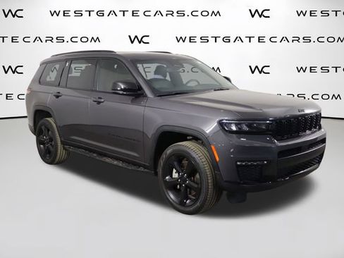 Used 2024 Jeep Grand Cherokee L Limited w/ Black Appearance Package AWD/4WD image 57