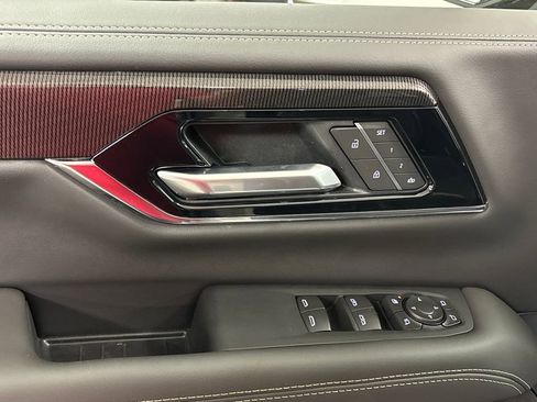 New 2026 GMC Yukon Elevation AWD/4WD image 21