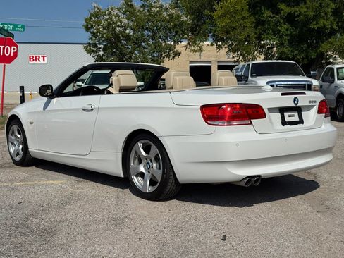 Used 2010 BMW 328i Convertible RWD image 8