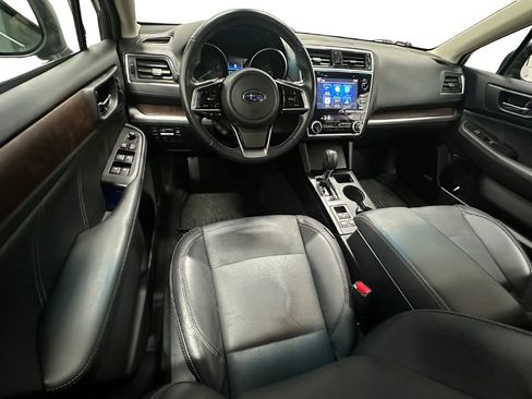 Used 2018 Subaru Outback 2.5i Limited image 19