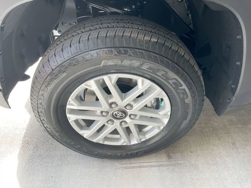 New 2026 Toyota Tundra SR5 AWD/4WD image 10