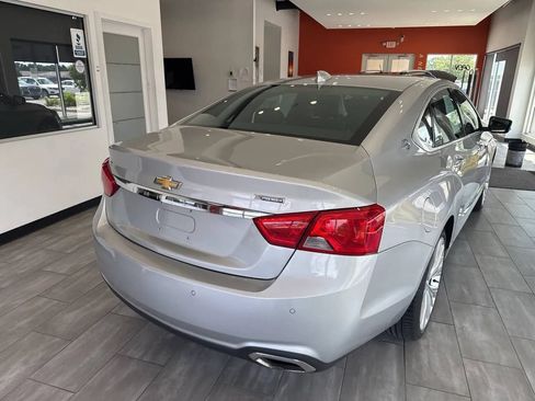 Used 2017 Chevrolet Impala Premier w/ Enhanced Convenience Package FWD image 15
