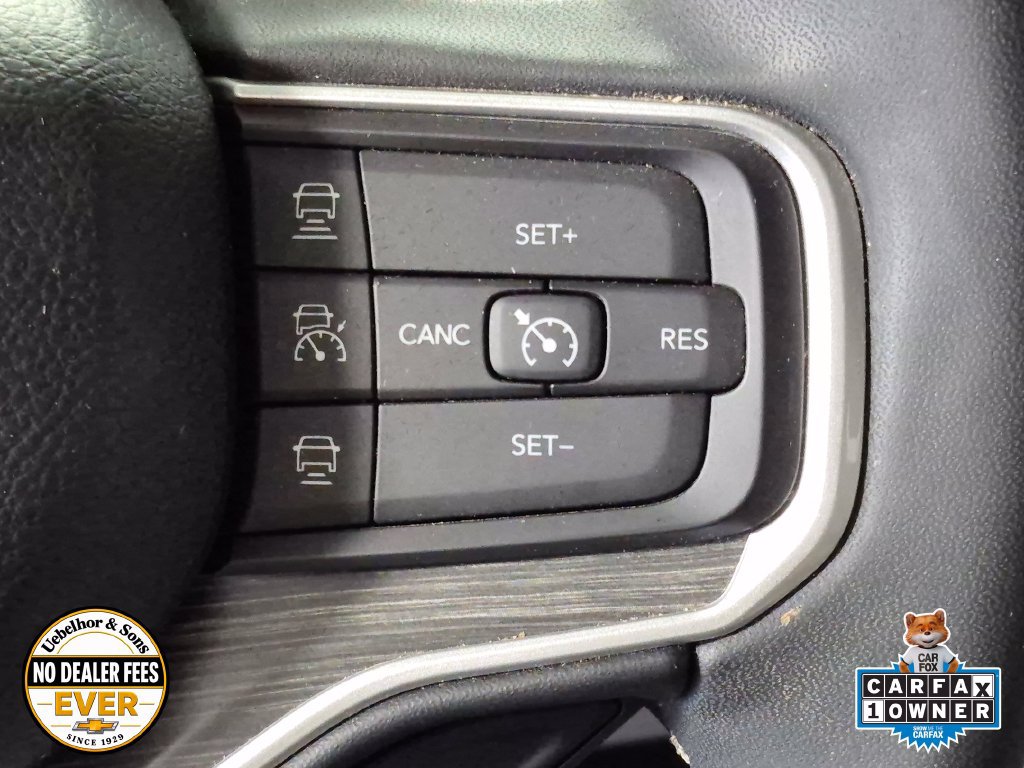 Used 2023 Jeep Wagoneer Series III w/ Preferred Equipment Group AWD/4WD image 13