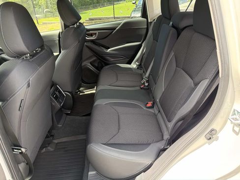 Certified 2023 Subaru Forester Premium AWD/4WD image 21