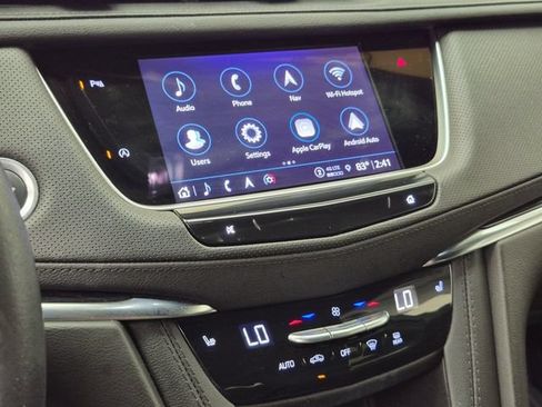 Certified 2023 Cadillac XT5 Premium Luxury w/ LPO, Floor Liner Package AWD/4WD image 14