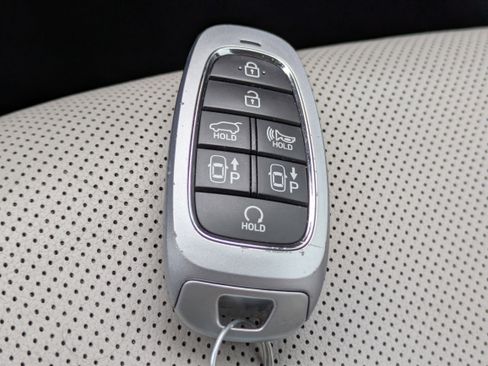 Used 2022 Hyundai Tucson Limited w/ Cargo Package FWD image 35